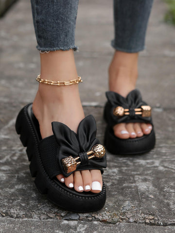 Women's plus size thick sole slip-on sandals with bowknot detail, open toe design, low heel, and PU leather upper.