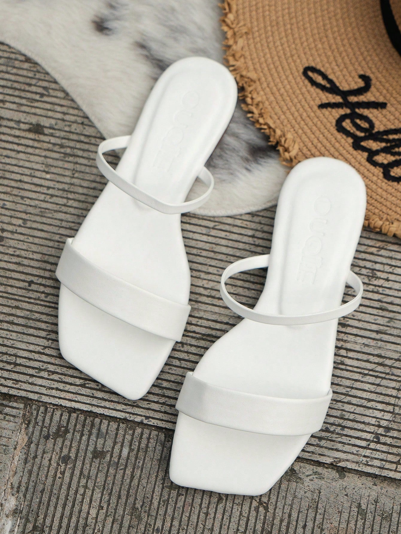 Women’s square toe flat slide sandals with open toe, slip-on style, and ruffle/plain detail for beach and casual outdoor wear.
