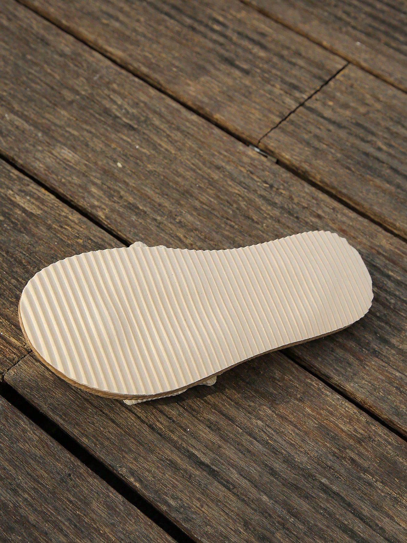 Women’s khaki flat slide sandals with bow decor and open toe design, lightweight non-slip sole, casual comfort style