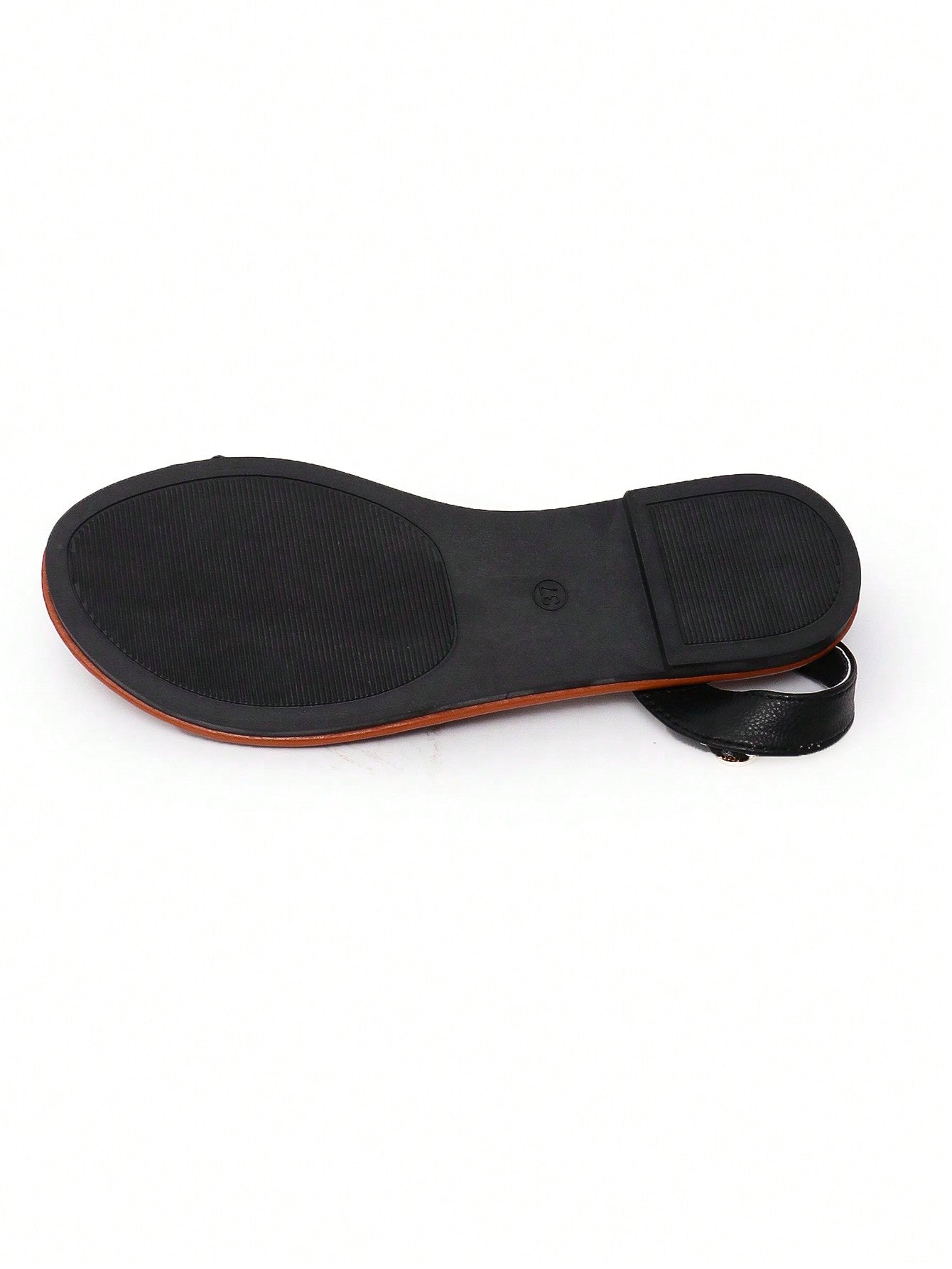 Women's flat gladiator sandals with buckle strap and open toe, suitable for beach wear, casual walking, and outdoor use.