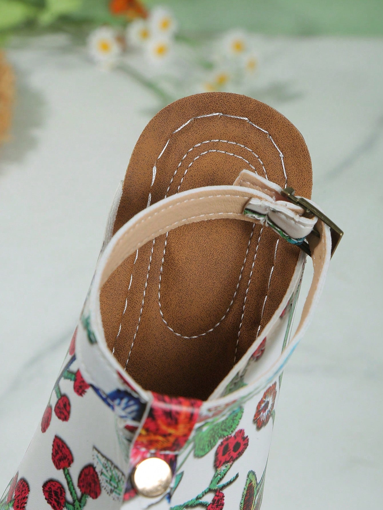 Women's open-toe platform wedge beach sandals with thick sole, stitching detail, floral accents, buckle closure, and removable adjustable shoelaces.