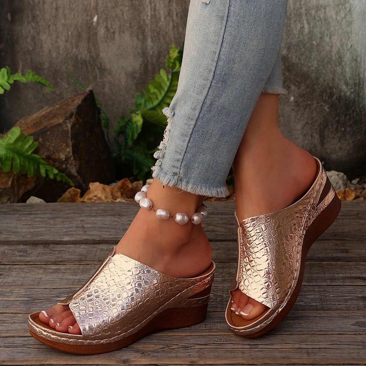 Women’s open-toe wedge slide sandals with hollow-out detail and plain design, one-piece PU leather upper, suitable for outdoor wear.