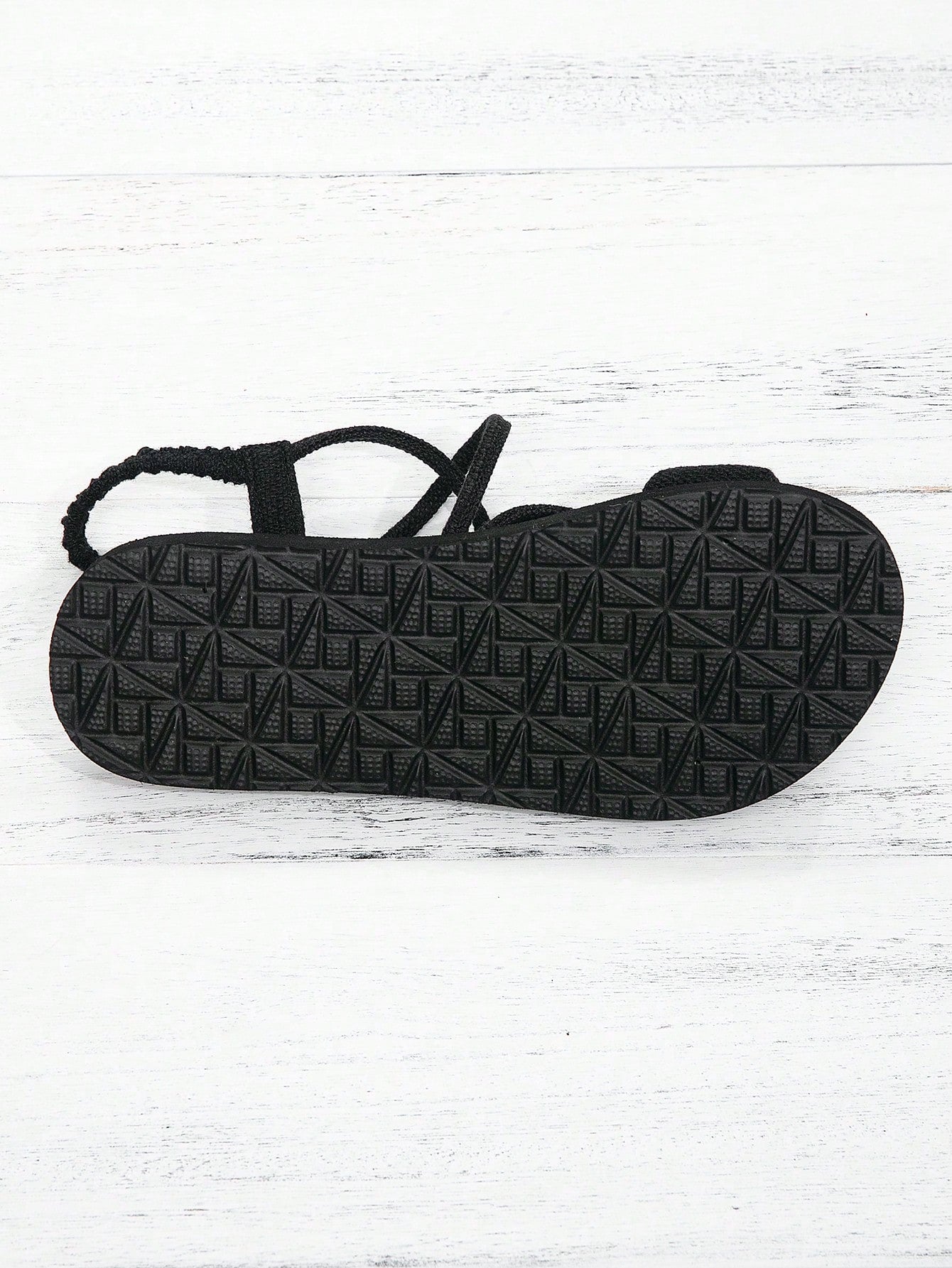 Women's retro-style flat slide sandals with criss-cross straps, open toe, and multicolor geometric print, suitable for casual outdoor and vacation wear.
