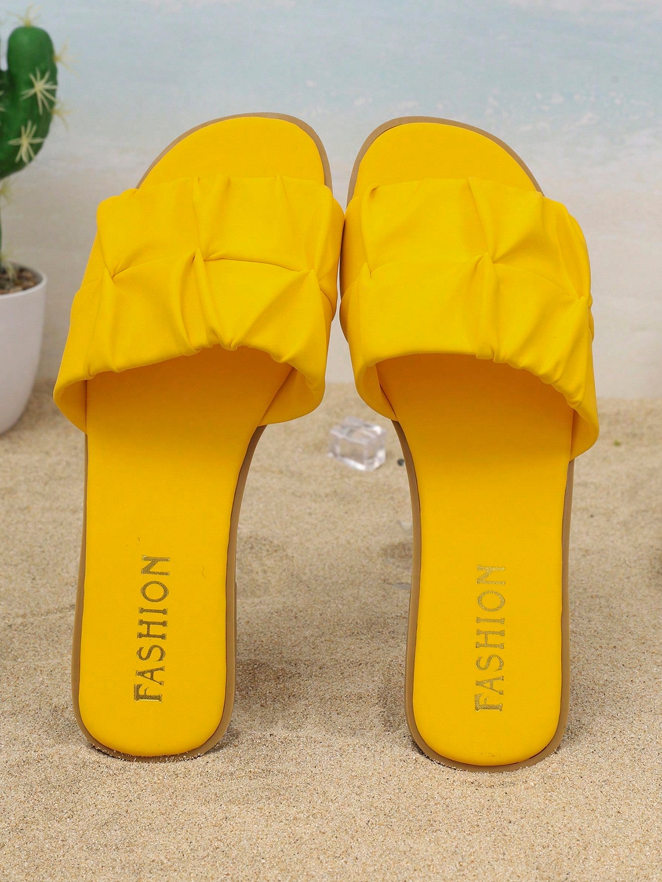 Women's open-toe flat slide sandals with pleated ruffle-edge detail and colorblock design, featuring a soft PU leather footbed and non-slip outsole for beach and casual outdoor wear.