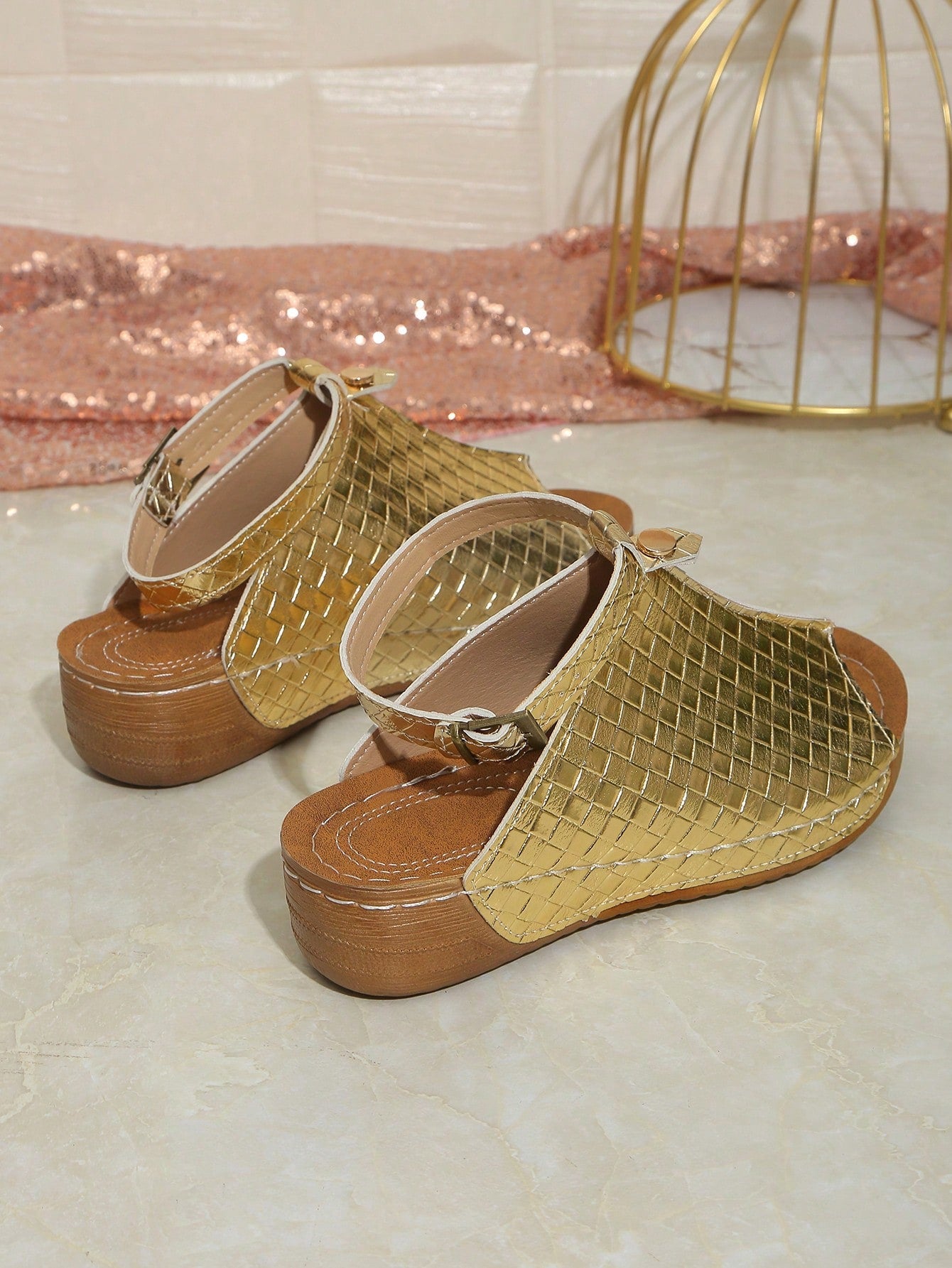 Women's open-toe platform wedge beach sandals with thick sole, stitching detail, floral accents, buckle closure, and removable adjustable shoelaces.