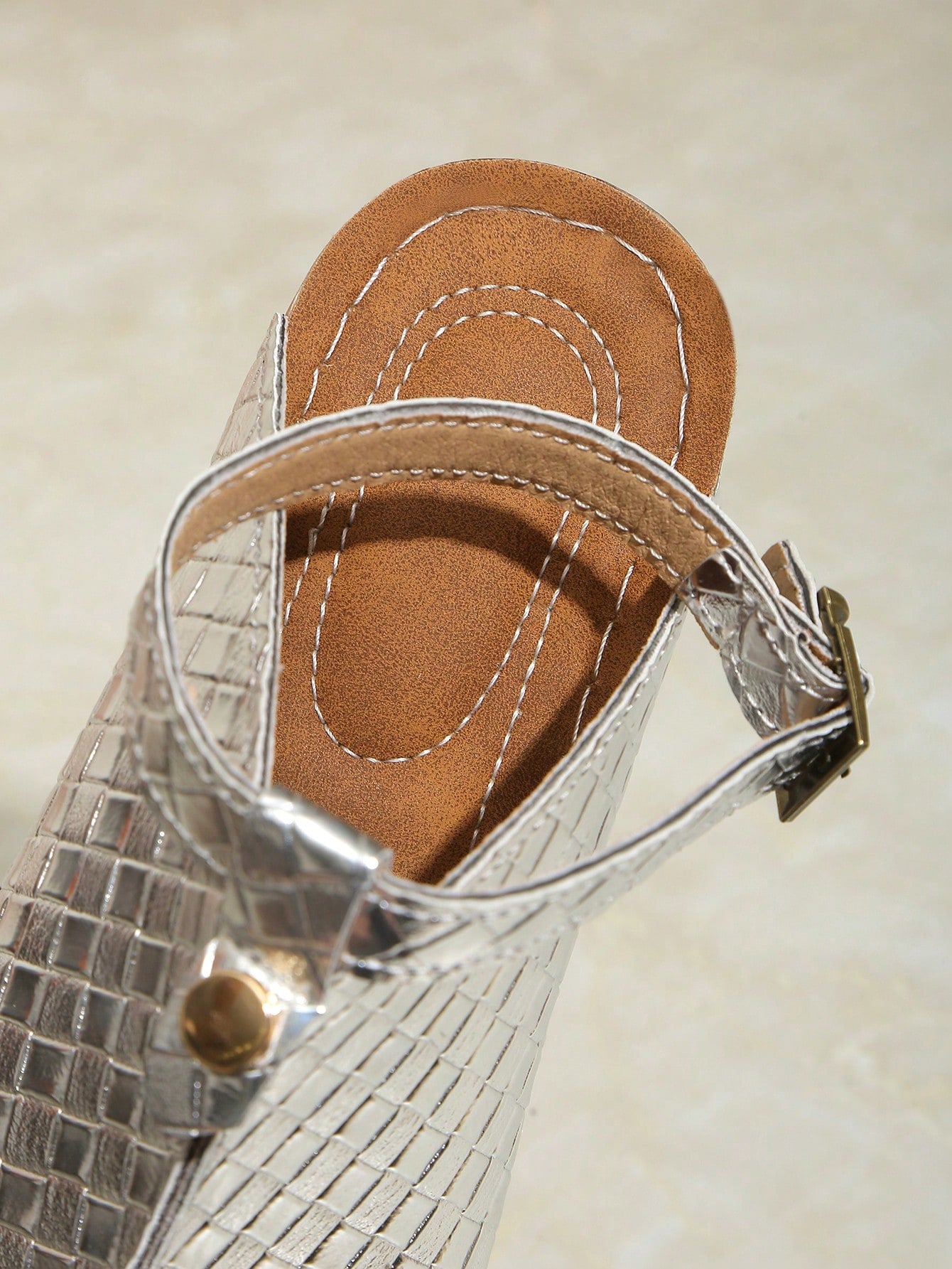 Women's open-toe platform wedge beach sandals with thick sole, stitching detail, floral accents, buckle closure, and removable adjustable shoelaces.