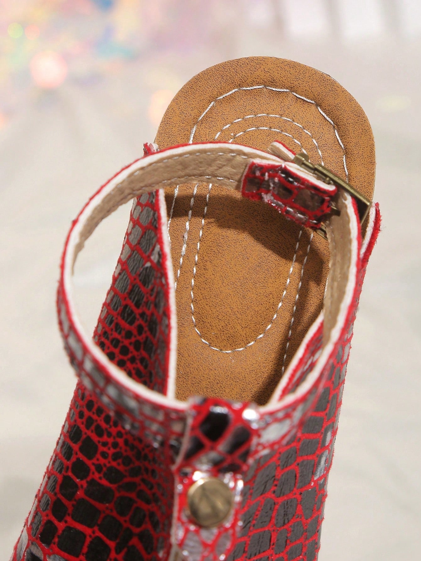 Women's open-toe platform wedge beach sandals with thick sole, stitching detail, floral accents, buckle closure, and removable adjustable shoelaces.