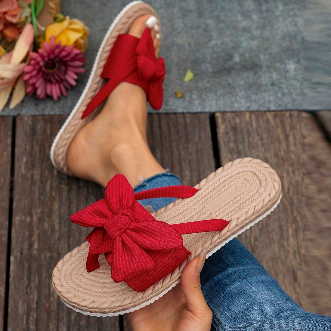 Women's red flat slide sandals with bow decor and open toe design, casual lightweight summer beach shoes