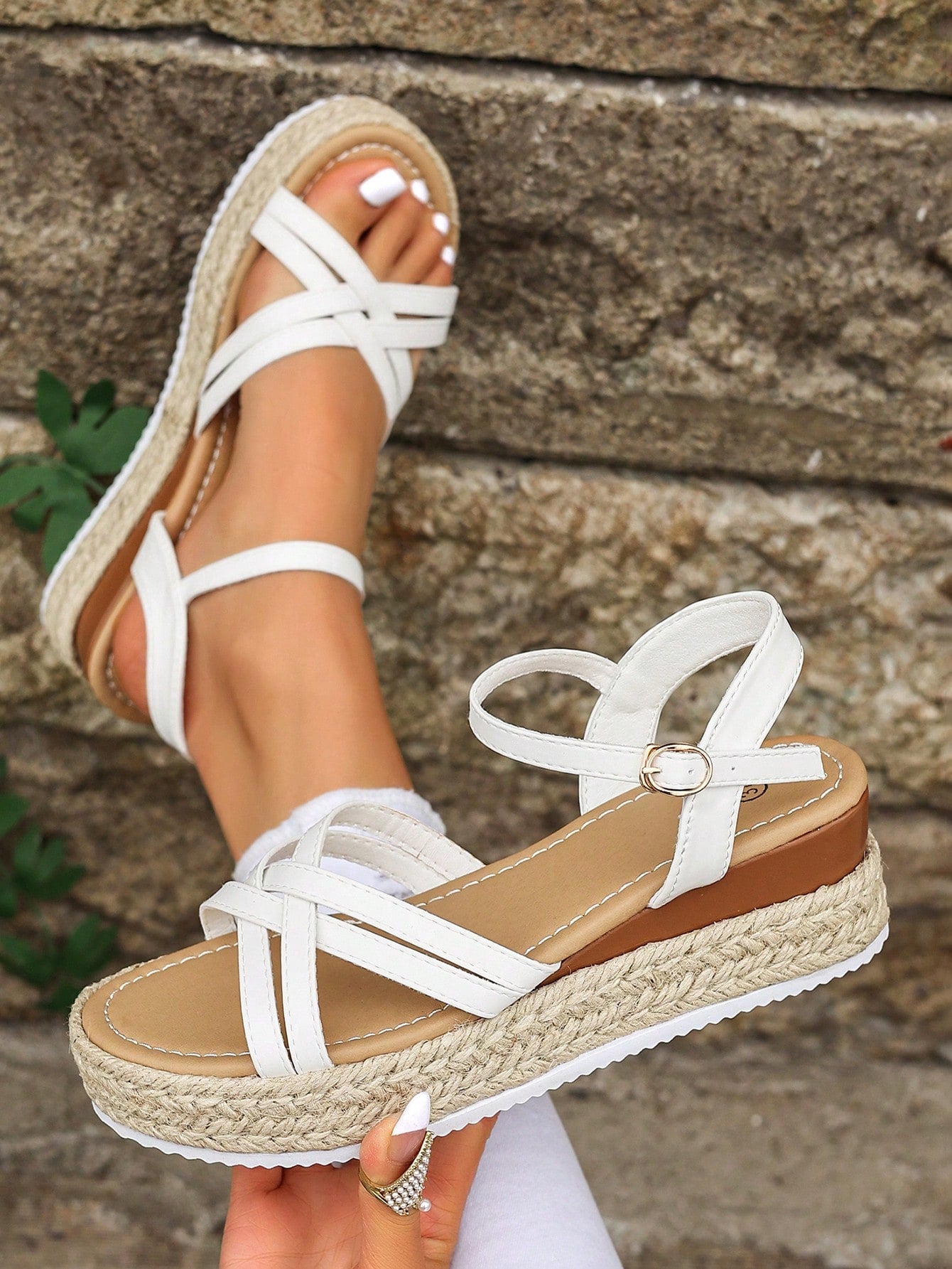 Women's thick sole flip flop sandals with adjustable buckle strap, toe post design, and flatform mid heel in a casual vacation style.