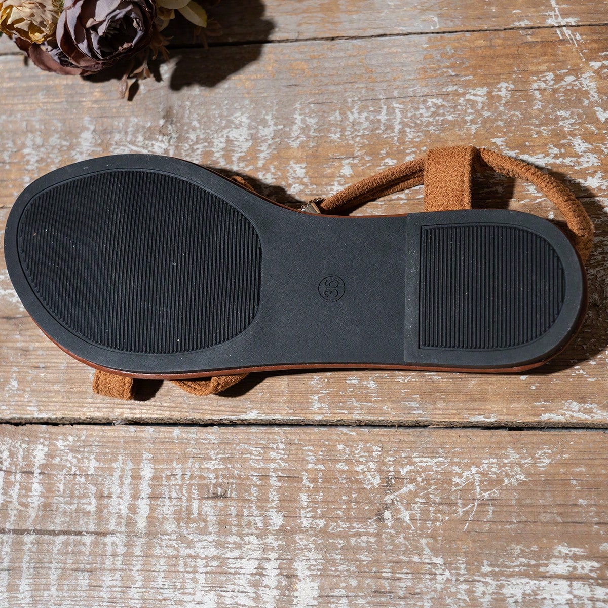 Women's beaded open-toe thong flat sandals in slip-on style for outdoor and beach casual wear.
