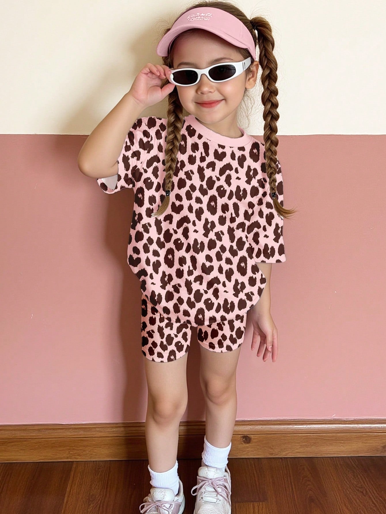 Young Girl Young Girl Casual Minimalist Short Sleeve T-Shirt And Shorts 2-Piece Set Suitable For Summer