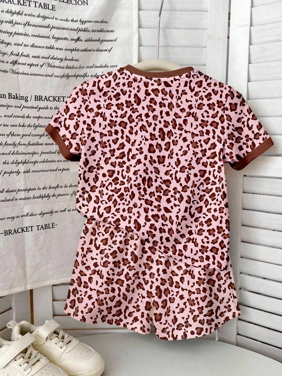 Young Girl Young Girl Casual Minimalist Short Sleeve T-Shirt And Shorts 2-Piece Set Suitable For Summer
