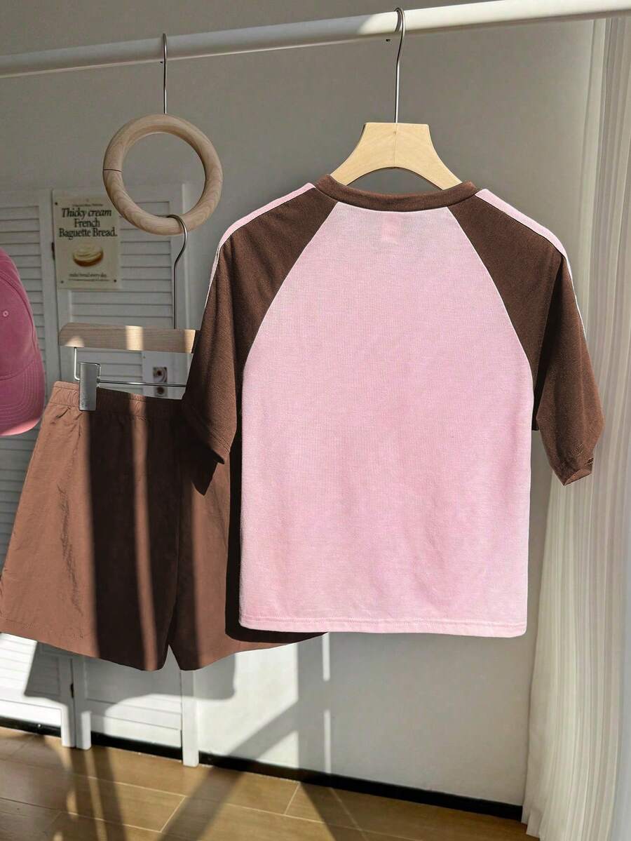 Genkimix Kids Young Girls Casual Light Sports Print Leopard Raglan T-Shirt With Cute Bow Front, Contrast Pink Knit Jersey Fabric, Y2K Retro Double Stripe Leopard Shorts Set, Suitable For Casual Activities, Street Style, Sports