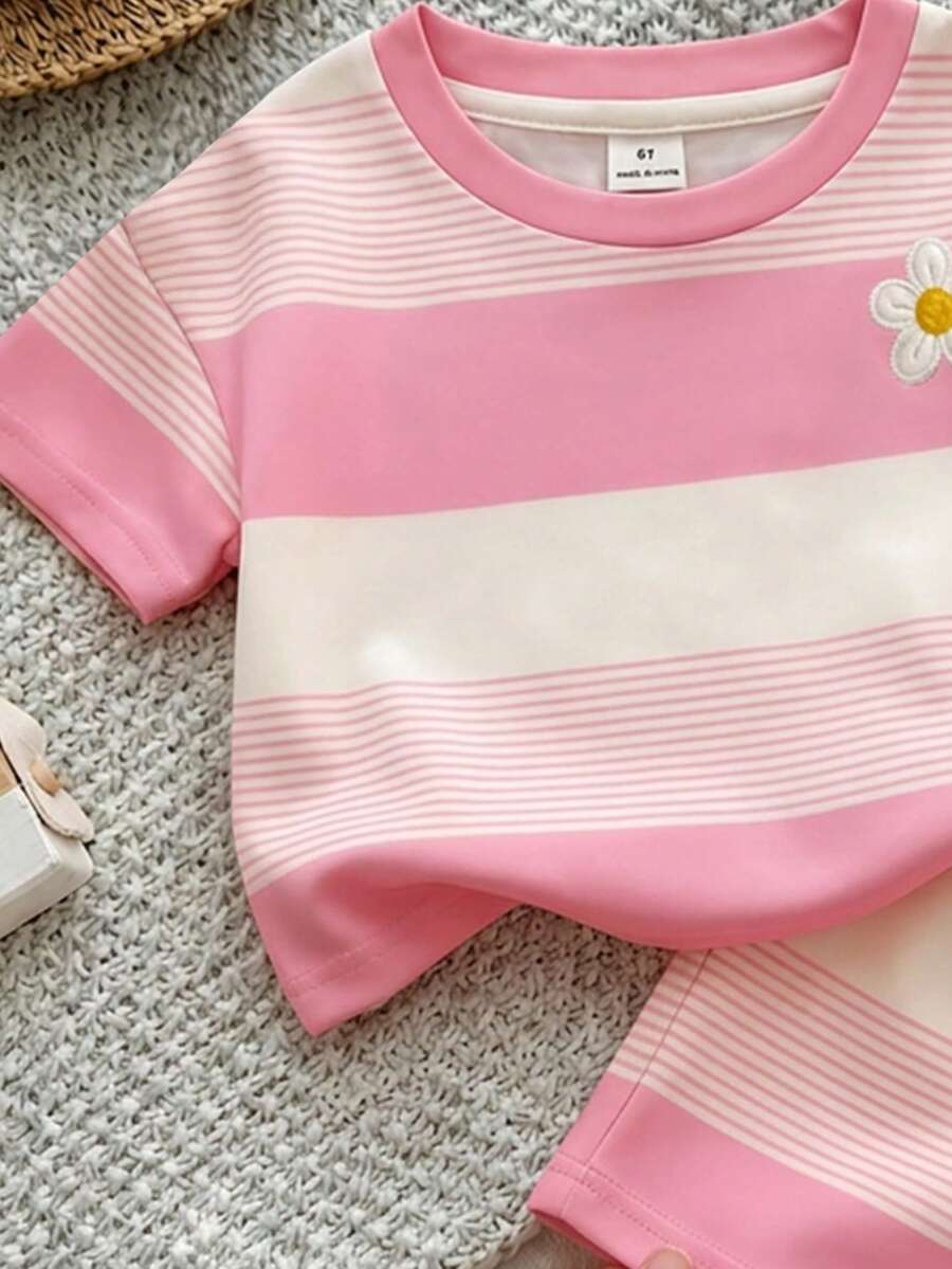 Young Girl Young Girl Casual Minimalist Short Sleeve T-Shirt And Shorts 2-Piece Set Suitable For Summer
