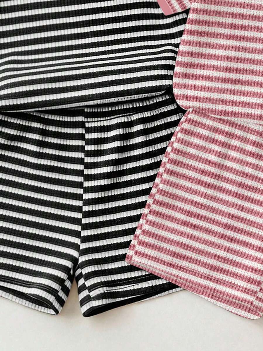 Young Girl Young Girl Casual Minimalist Short Sleeve T-Shirt And Shorts 2-Piece Set Suitable For Summer
